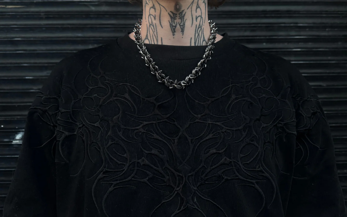 Infinity Necklace Large - Image 3